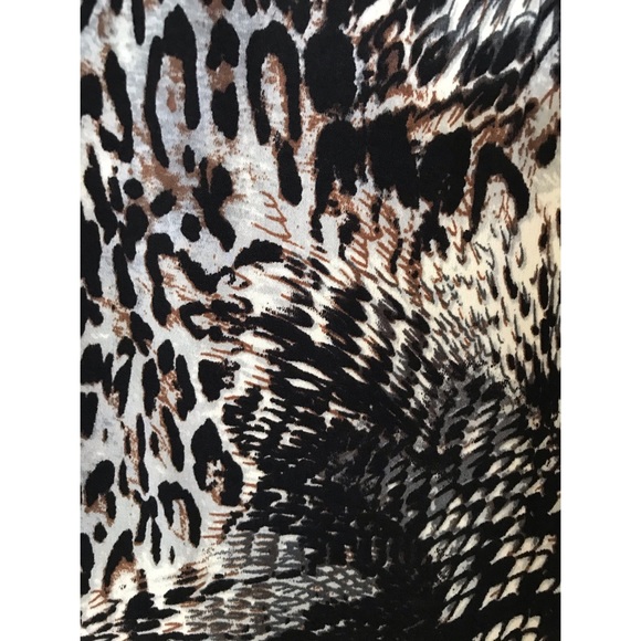 Notations Woman Beaded Front Top    2X - Picture 3 of 10